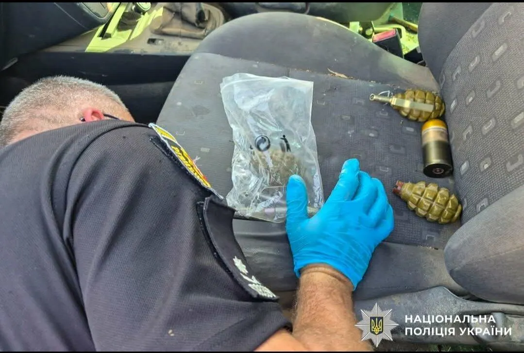 На Млинівщині під час виклику про домашнє насильство знайшли гранати