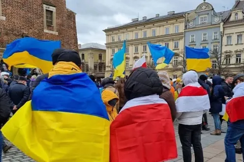 У Польщі 31% українців стикалися з дискримінацією: що варто знати