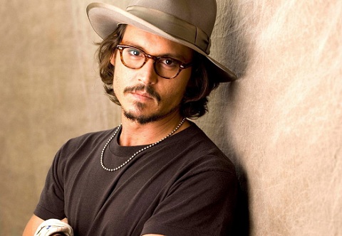 Men_Male_Celebrity_Johnny_Depp_a_hat_026588_.jpg