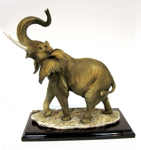 статуэтка слона