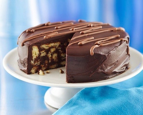 шоколадный торт с печеньем