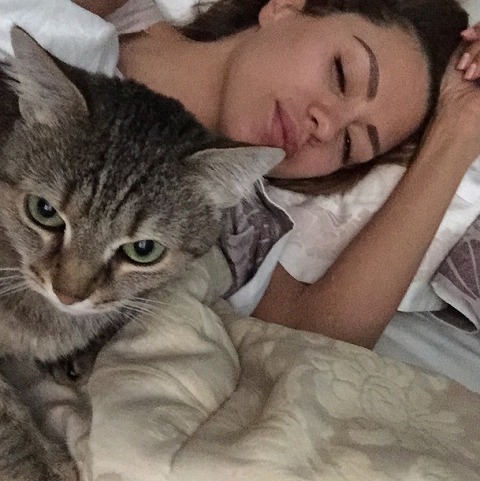 Виктория Боня с котом