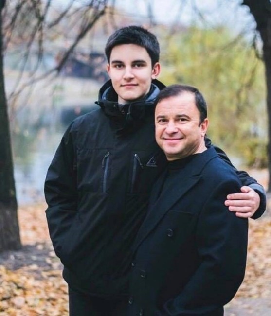 Виктор Павлик с младшим сыном Павлом